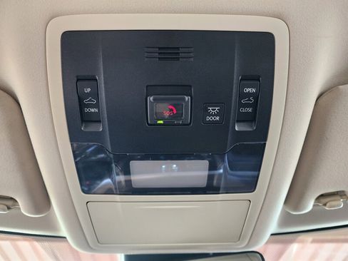 Used 2020 Lexus RX 350L Luxury image 66