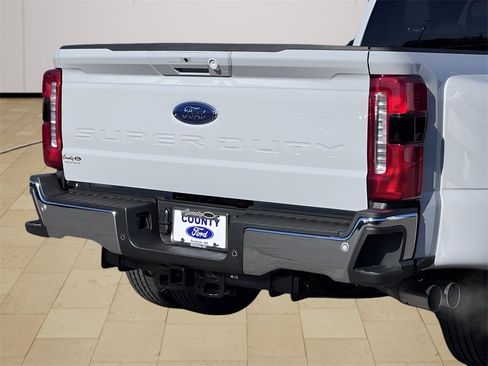 New 2026 Ford F350 XLT w/ XLT Premium Package image 43