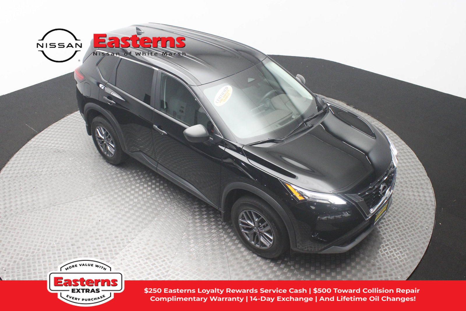 Used 2023 Nissan Rogue S AWD/4WD image 3