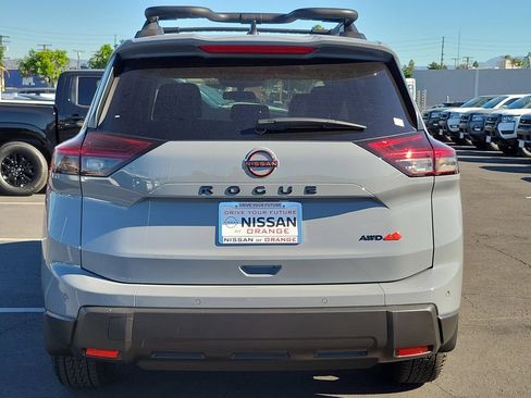 New 2026 Nissan Rogue SV AWD/4WD image 20