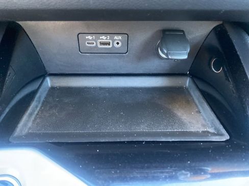 Used 2024 Nissan Altima 2.5 SV image 25