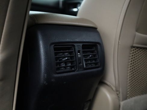 Used 2016 Toyota 4Runner SR5 Premium image 18