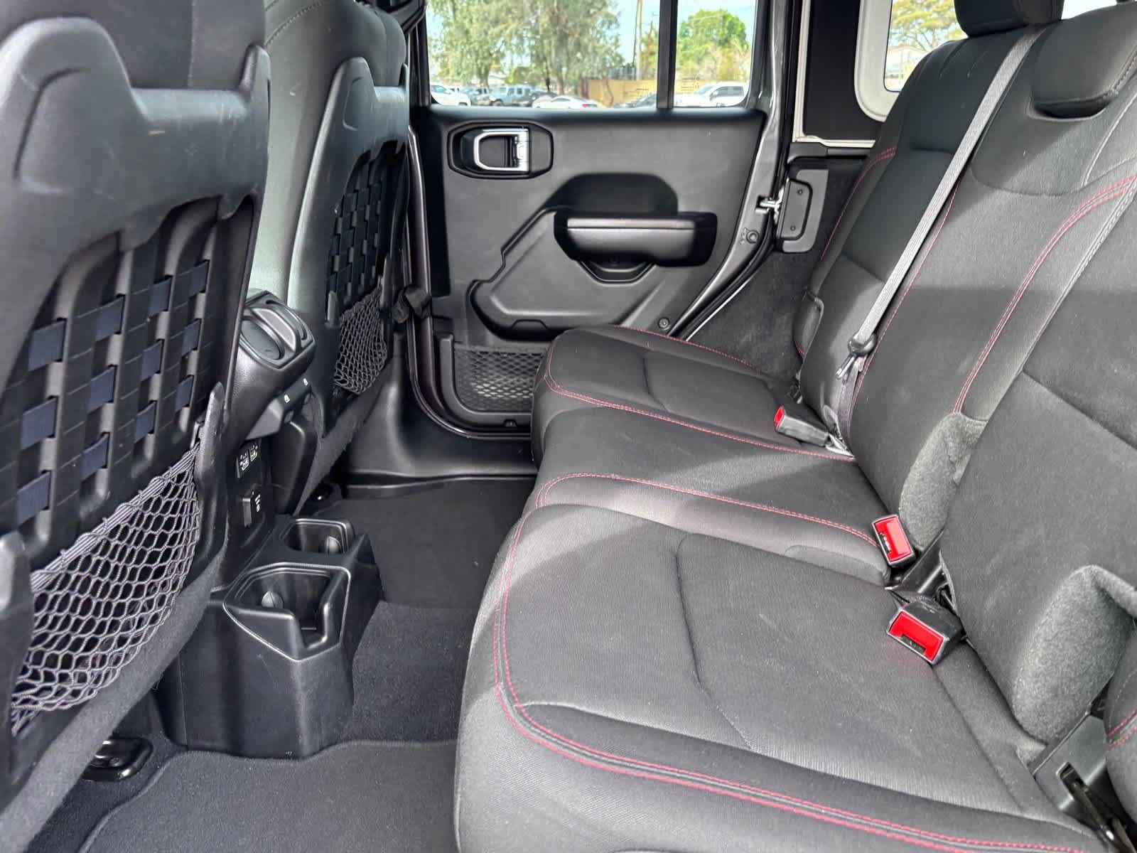 Used 2021 Jeep Wrangler Unlimited Rubicon AWD/4WD image 16