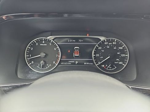 Used 2024 Nissan Pathfinder SV FWD image 26