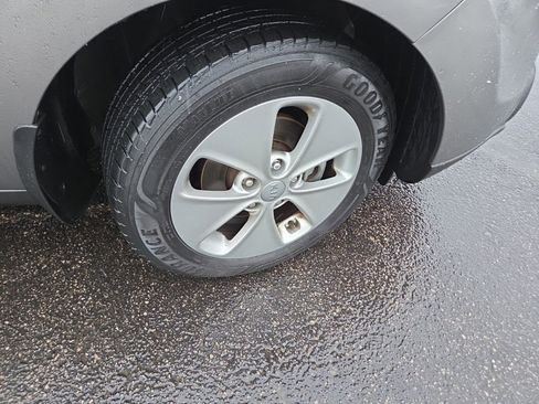 Used 2015 Kia Soul image 8