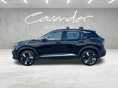 New 2026 Nissan Kicks SR w/ SR Premium Package image 13