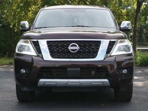 Used 2018 Nissan Armada SL AWD/4WD image 2