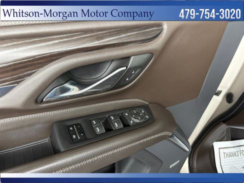 Used 2021 GMC Yukon Denali w/ Denali Premium Package AWD/4WD image 12