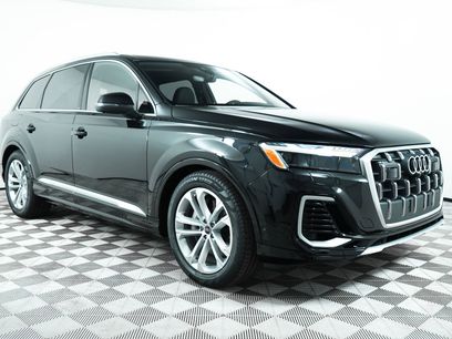 New 2025 Audi Q7 3.0T Prestige