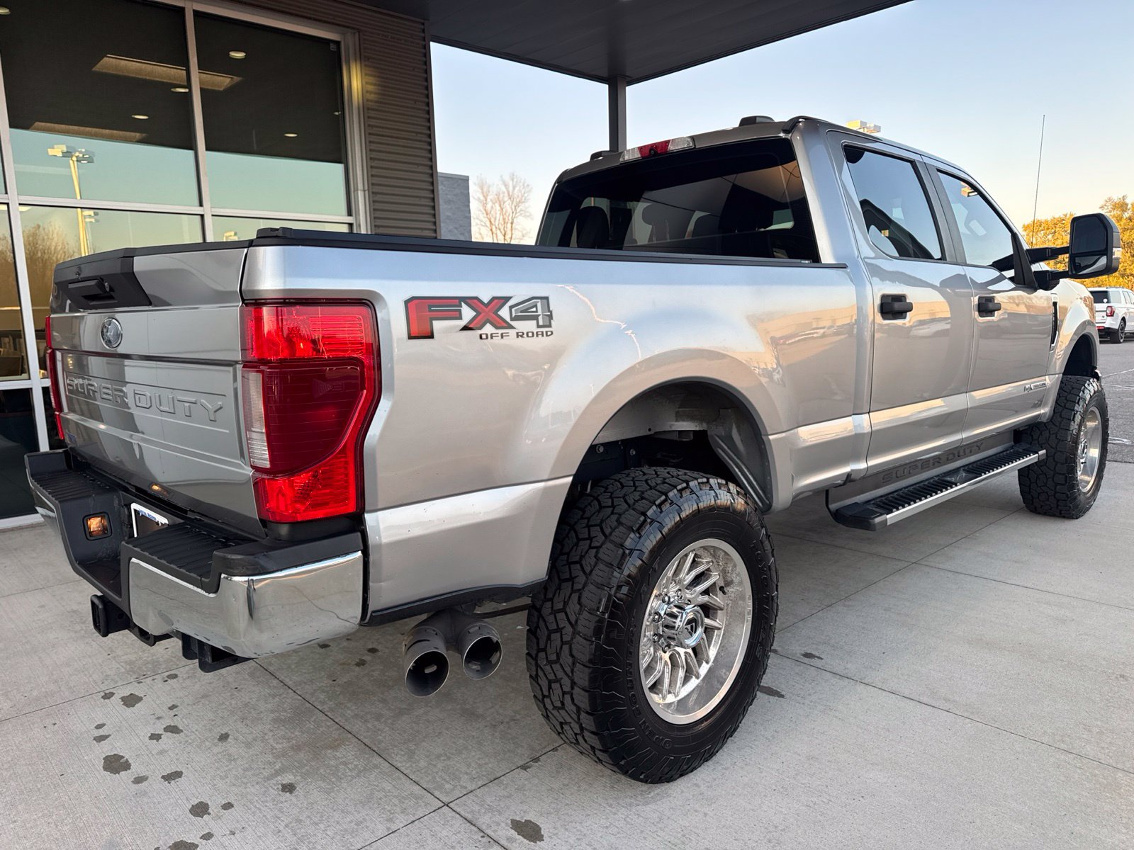 Used 2020 Ford F250 XL w/ STX Appearance Package AWD/4WD image 7