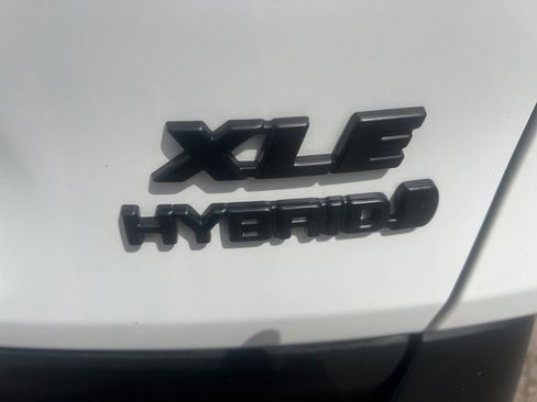 Used 2023 Toyota RAV4 XLE w/ Convenience Package AWD/4WD image 35