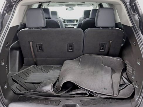 Used 2019 Buick Enclave Essence w/ Trailering Package, 5000 lbs. AWD/4WD image 35