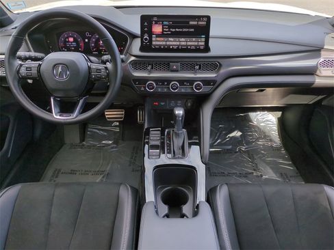 Certified 2023 Acura Integra A-Spec image 15