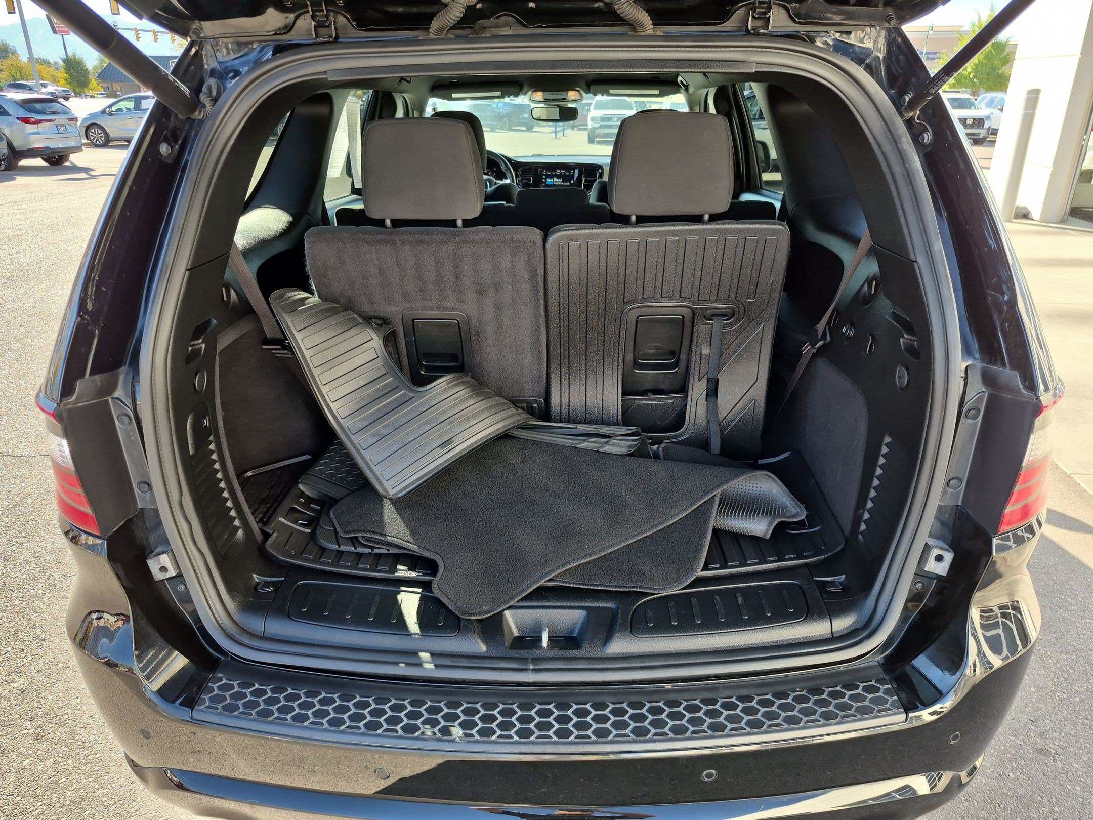 Used 2023 Dodge Durango GT AWD/4WD image 31