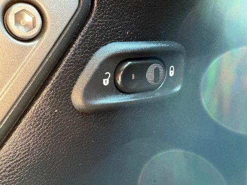 Used 2016 Jeep Wrangler Unlimited Sport w/ Quick Order Package 24S image 21