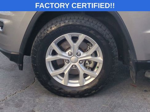 Certified 2017 Jeep Grand Cherokee Limited w/ Trailer Tow Group IV image 10