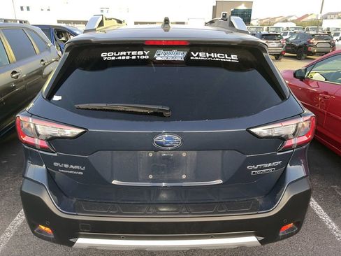 Used 2025 Subaru Outback Touring w/ Popular Package #2 image 7