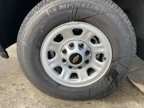 New 2026 Chevrolet Silverado 3500 W/T image 11