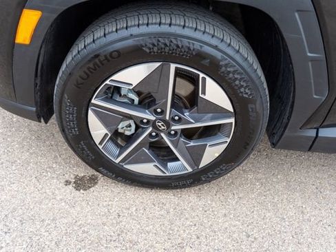 Used 2026 Hyundai Tucson SEL Plus FWD image 14
