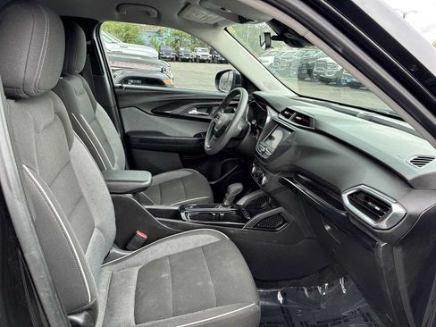 Used 2021 Chevrolet TrailBlazer LT w/ LPO, Blackout Package AWD/4WD image 25
