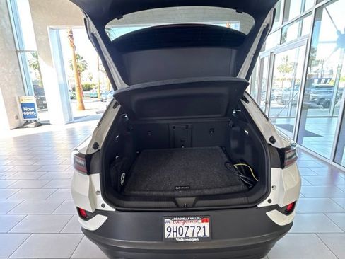 Used 2023 Volkswagen ID.4 Pro S RWD image 11