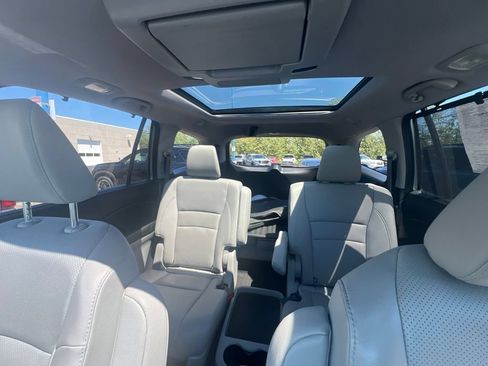 Used 2020 Honda Pilot Elite image 25