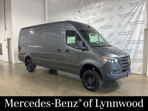 New 2026 Mercedes-Benz Sprinter 2500 image 1