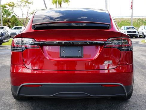 Used 2024 Tesla Model X Plaid image 10