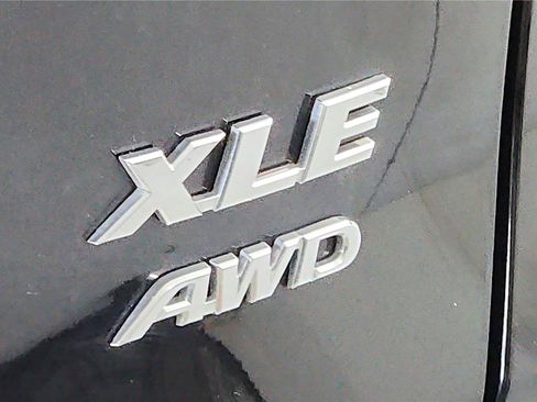 Used 2025 Toyota RAV4 XLE Premium w/ Weather Package AWD/4WD image 26