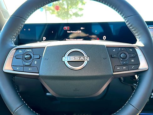 New 2026 Nissan Sentra SV w/ SV Convenience Package FWD image 17