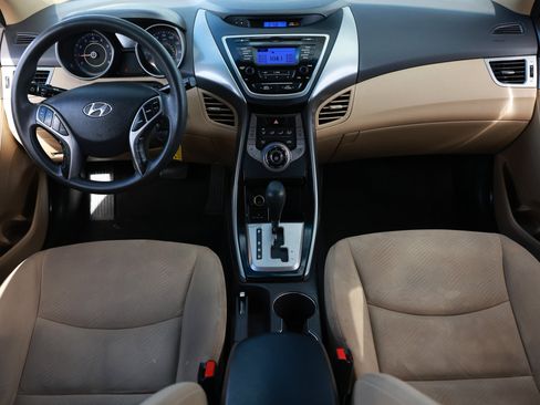 Used 2013 Hyundai Elantra GLS w/ Preferred Pkg image 27