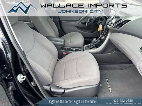 Used 2015 Hyundai Elantra SE w/ Option Group 02 image 35