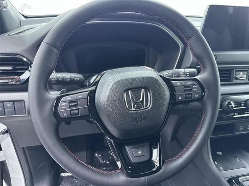 New 2026 Honda Pilot Black Edition image 22