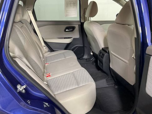 Used 2023 Nissan Rogue SV image 22