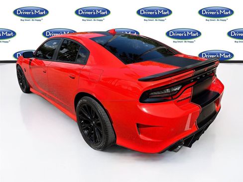 Used 2020 Dodge Charger Scat Pack w/ Navigation & Travel Group image 5