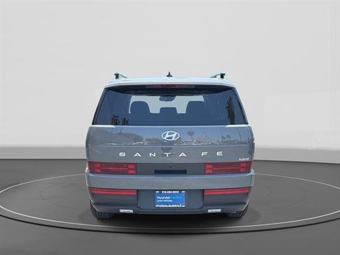 Used 2026 Hyundai Santa Fe SEL FWD image 4