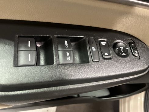 Used 2018 Honda CR-V EX image 28