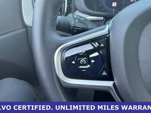 Certified 2025 Volvo XC60 B5 Plus AWD/4WD image 20