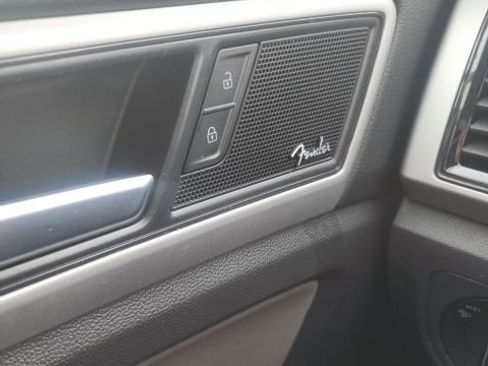 Used 2023 Volkswagen Atlas Cross Sport SEL Premium R-Line image 20