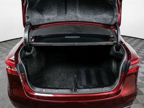 Used 2017 Toyota Avalon XLE image 28