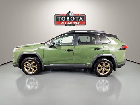 Used 2025 Toyota RAV4 Woodland Edition w/ Weather Package AWD/4WD image 4