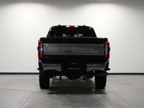 Used 2025 Ford F250 King Ranch w/ Chrome Package image 5