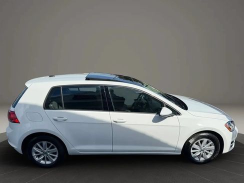 Used 2016 Volkswagen Golf S FWD image 6