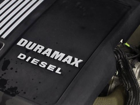 Used 2020 GMC Sierra 1500 Elevation w/ Elevation Value Package image 18