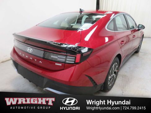 New 2026 Hyundai Sonata Blue FWD image 6
