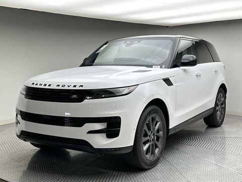 Used 2024 Land Rover Range Rover Sport SE image 1