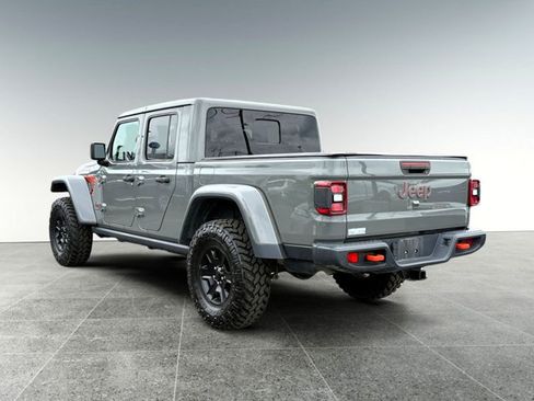 Used 2020 Jeep Gladiator Mojave AWD/4WD image 3