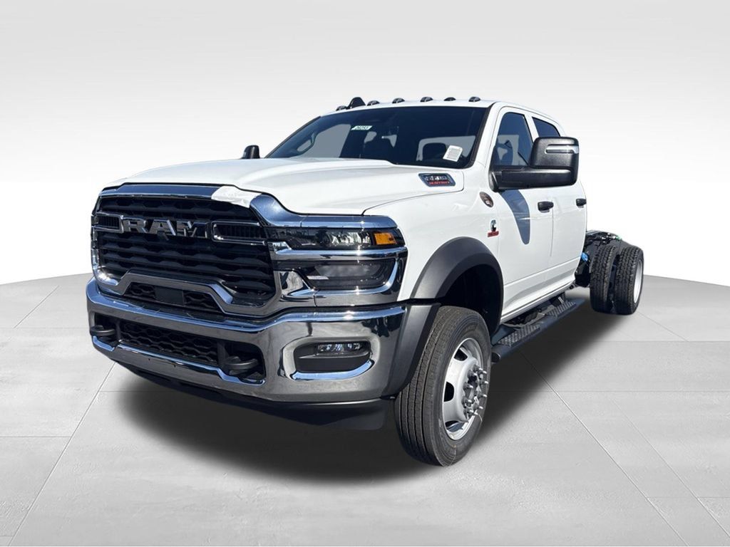 New 2026 RAM 5500 Tradesman w/ Chrome Appearance Group AWD/4WD image 7