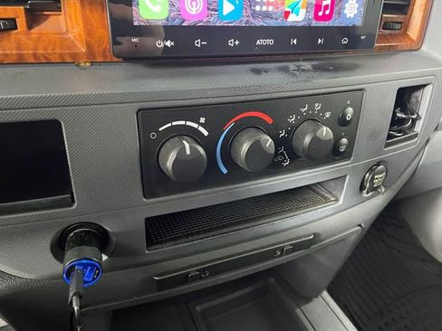 Used 2006 Dodge Ram 2500 Truck SLT w/ Quad Cab Big Horn Value Group AWD/4WD image 8