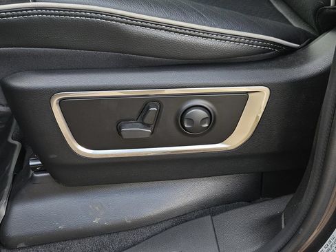 Used 2026 RAM 1500 Laramie w/ Night Edition RWD image 12